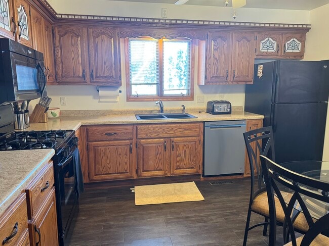 Photo - 2116 32nd St