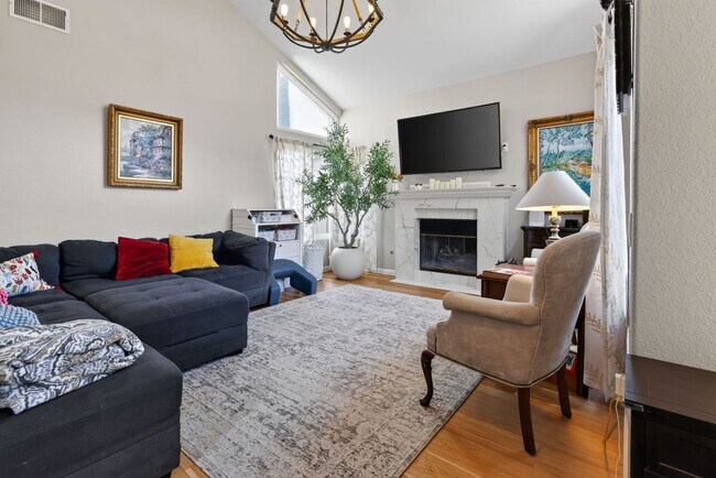 Photo - 11653 Springside Rd