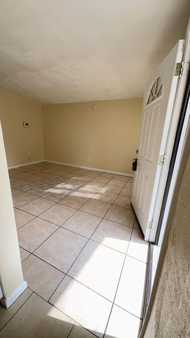 Photo - 3 Bedroom 1.5 Bathroom Home For Rent -Corner lot / Fenced