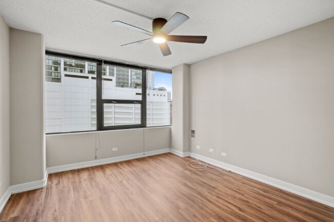 Photo - 1224 S Michigan Ave Rental
