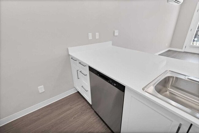 Photo - The Bookcliff: Chic 1-Bedroom Retreat: Sop...