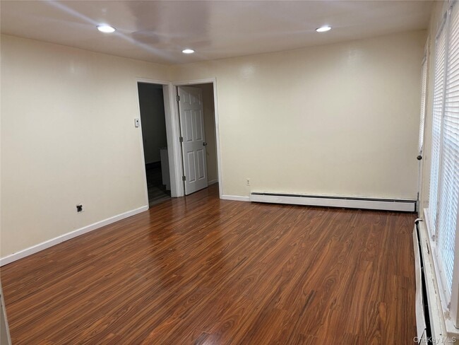 Photo - 11 Old Turnpike Rd