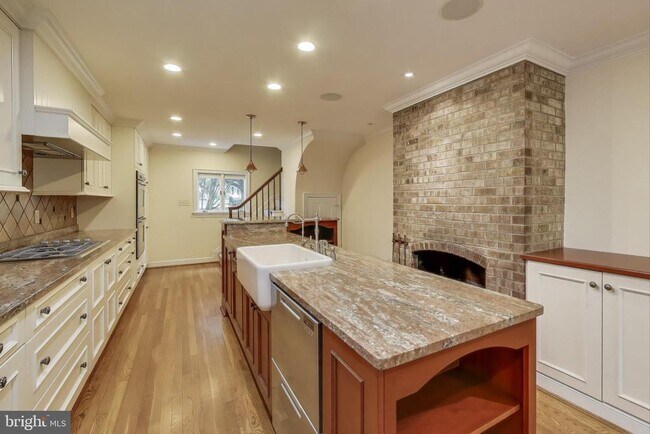 Photo - 7308 Burdette Ct