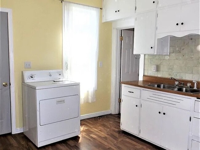 Photo - 616 7th Ave S