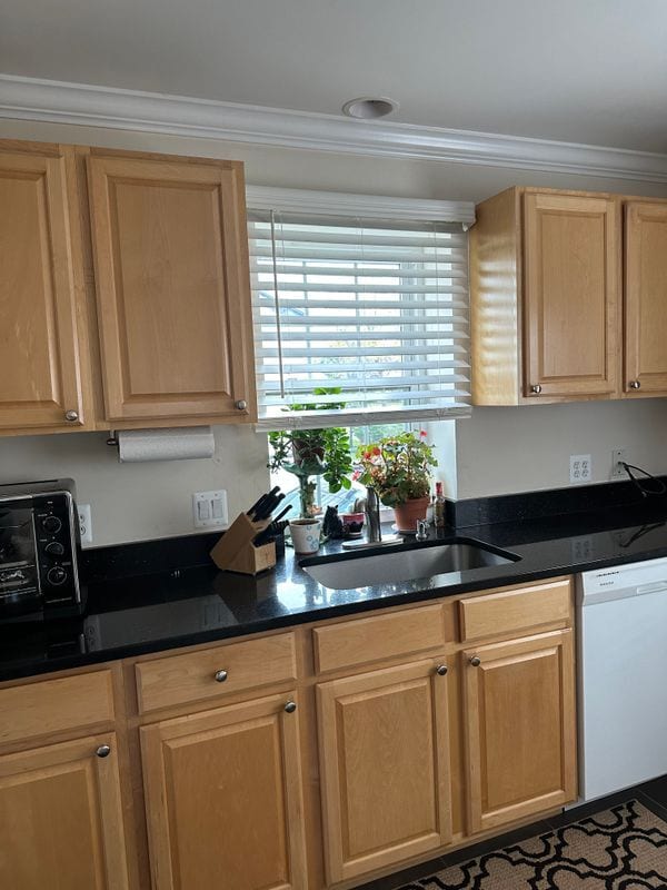 Photo - 14040 Labelle St