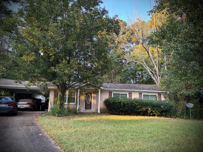 Photo - 2311 Chestnut Log Pl