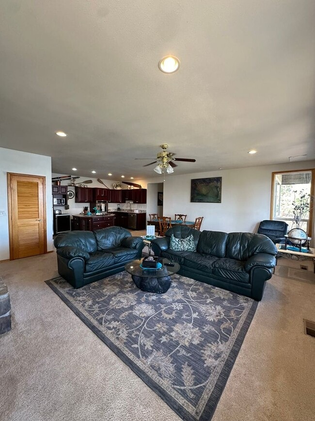 Photo - Fully Furnished Home in Chelan! Reduced P...