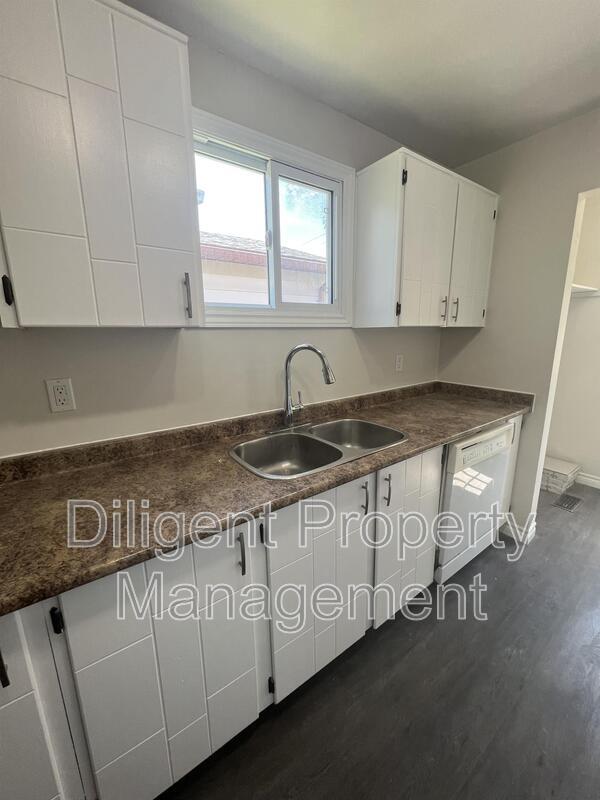 Photo - 238 Spencleys Ln