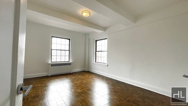 Photo - CRANBERRY STREET Unidad 9C