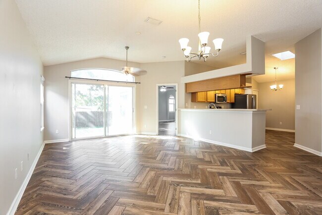 Photo - 1148 Brookwood Bluff Rd E