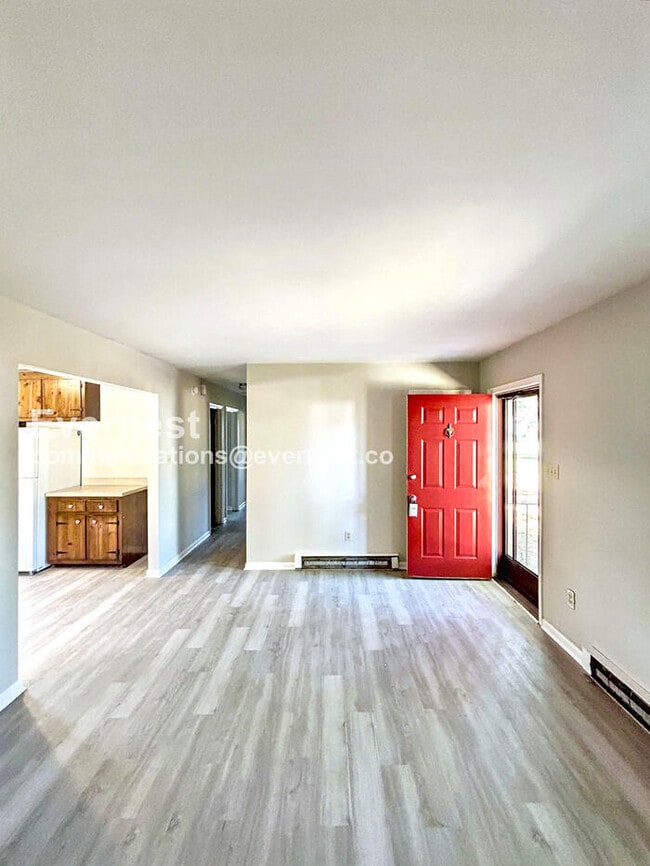 Photo - 4609 Hillbrook Ave