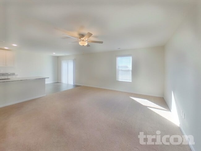 Photo - 4008 Reinfield Dr