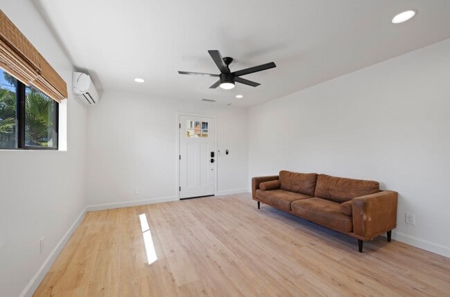 Photo - 1 Bedroom 1 Bathroom Studio in Pacific Beach.