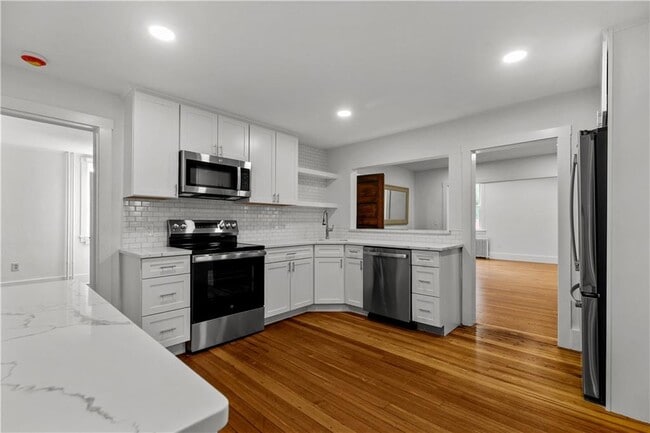 Photo - 41 Freeborn St Apartment Unit 1