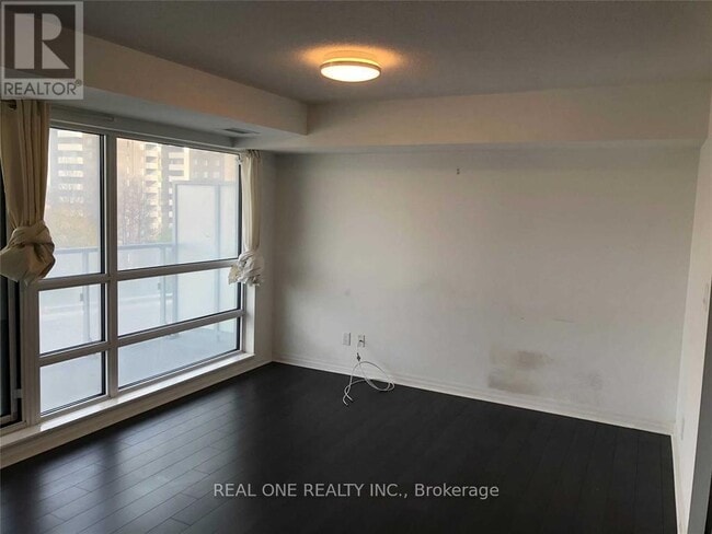Photo - 2015 Sheppard Ave E Unit 306