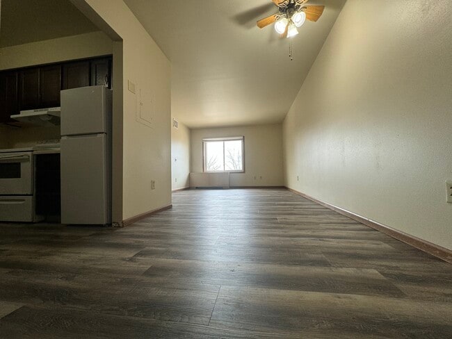 1BR Dining/Living Room