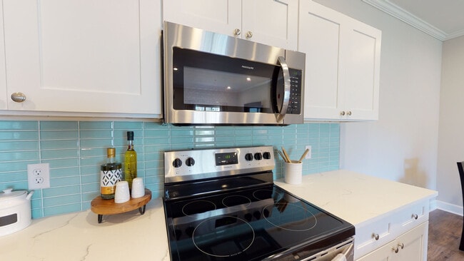 Photo - Coastal Club Apartments