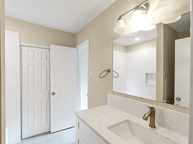 Photo - 9254 Autumnsong Dr