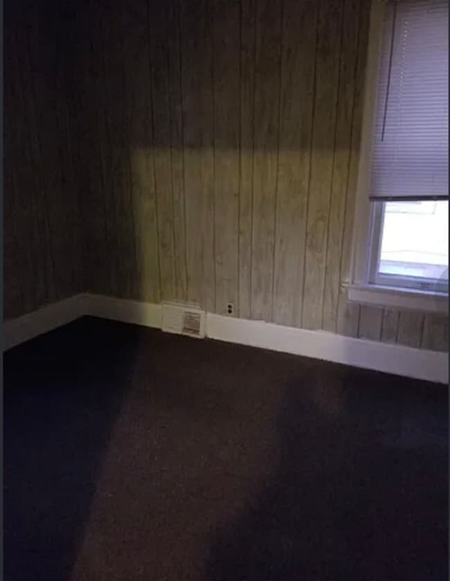 Photo - 2413 N 24th Pl Unit Lower