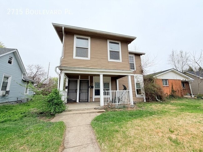 Building Photo - 2715 Boulevard Pl