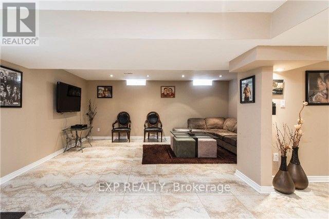 Photo - 4 Trailview Ln