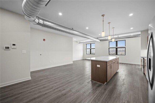 Photo - 3529 Butler St