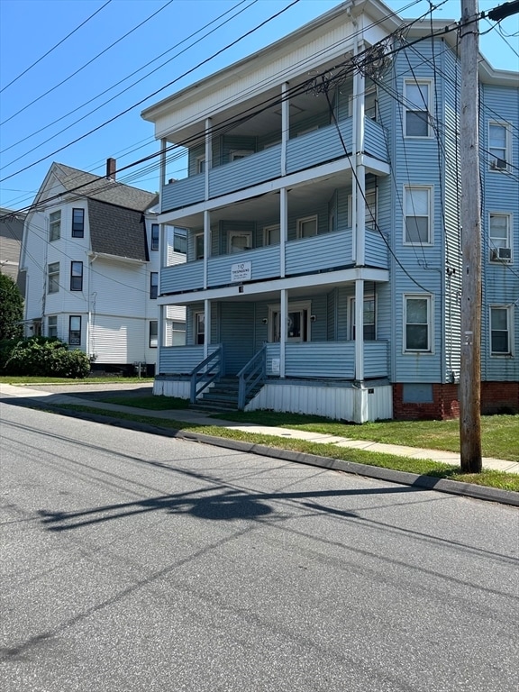 80 Cochran St Apartment Unit 1L Chicopee, MA