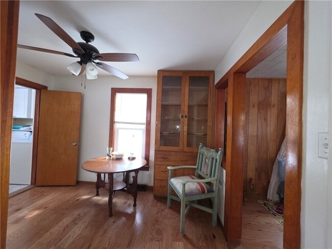 Photo - 9 Factory St