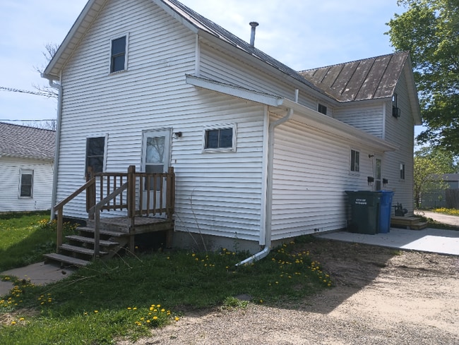 Photo - 516 S Center St