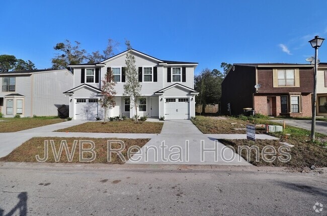 Building Photo - 5569 Cabot Dr N Rental