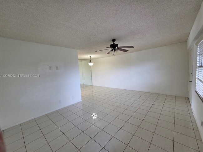 Photo - 101 SW 132nd Way Unit 404J