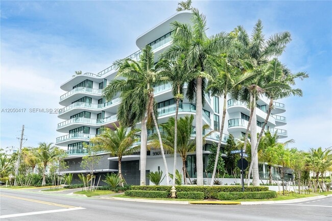Building Photo - 9901 W Bay Harbor Dr Unit 502