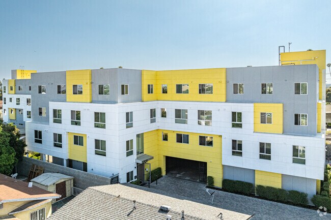 Photo - Aster Apartments