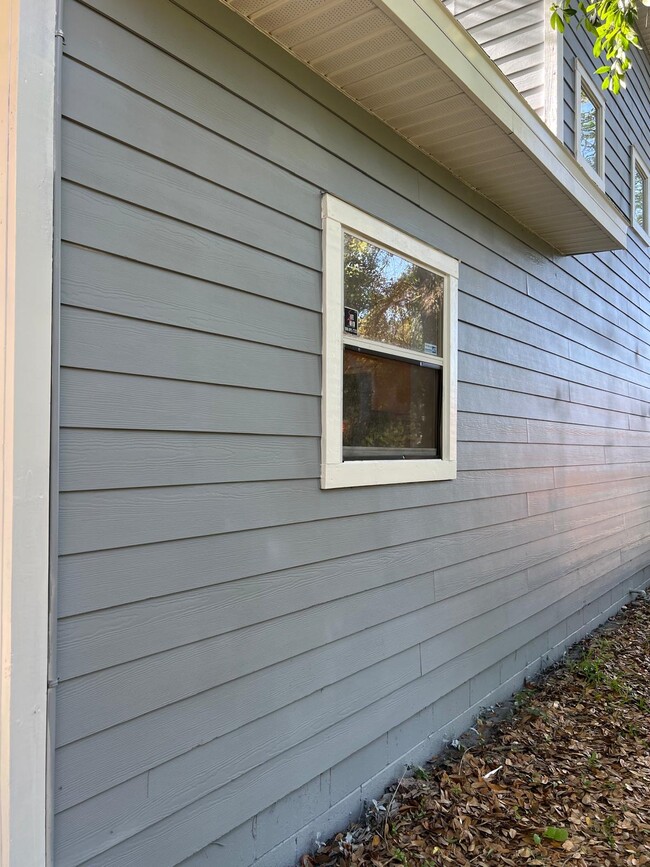 Photo - 1926 W 13th St