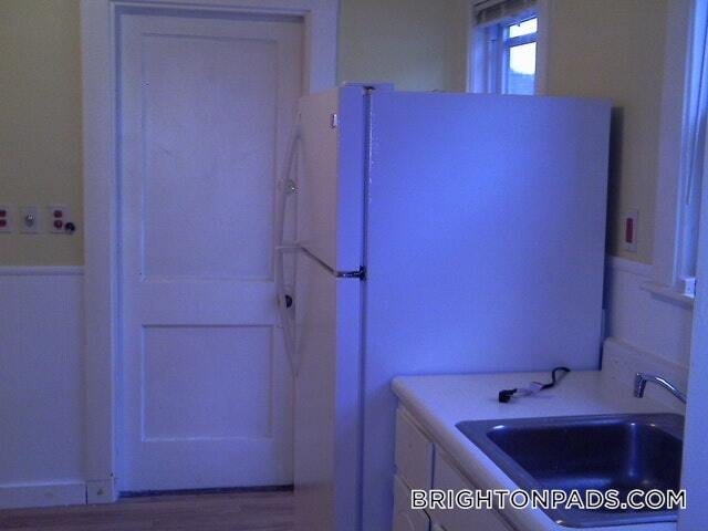 Photo - 195 Lake St Unit 2