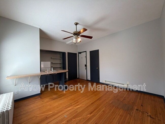 Photo - 1414 C St Unit 5