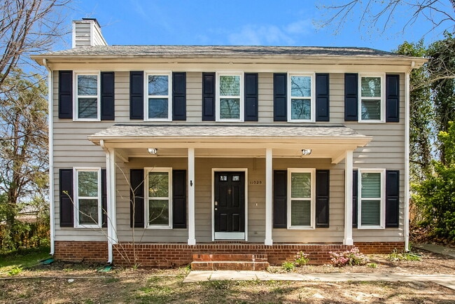 Building Photo - 11025 Ballards Pond Ln