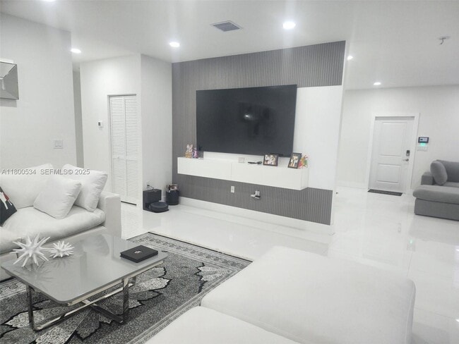 Photo - 17000 SW 291st St