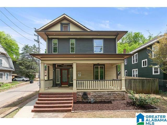 Building Photo - 1801 11th Pl S