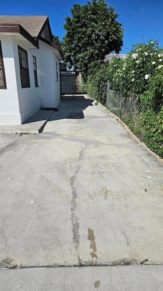 Photo - 421 Ardmore Rd