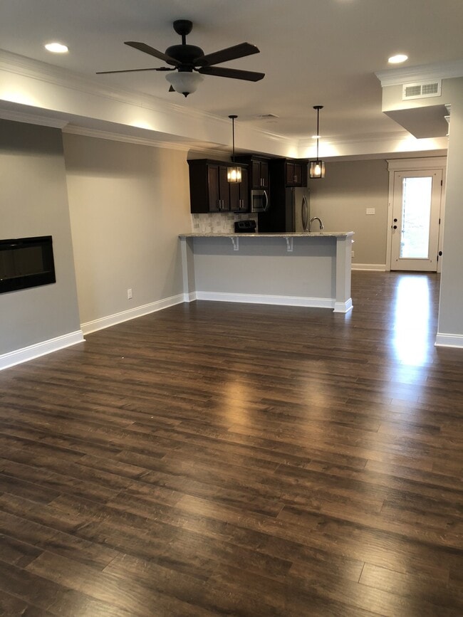 Photo - 159 Mallard Ln