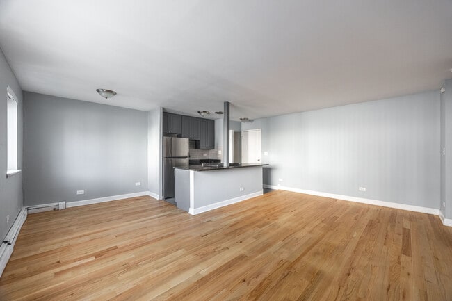 Photo - 656 W Grace St Unidad 2