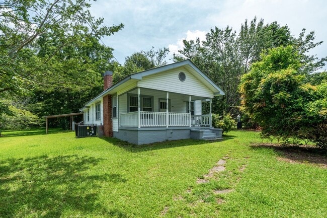 Photo - Spacious Hueytown Oasis – Country Feel, Ci...