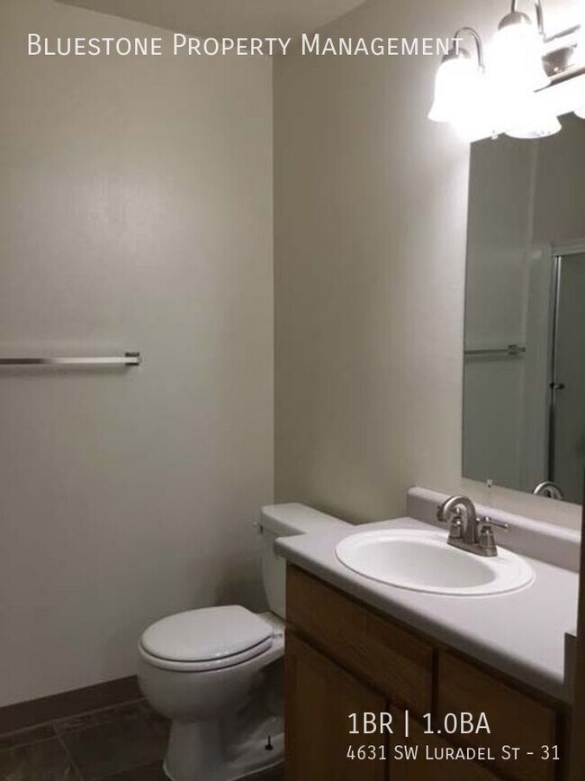 Photo - 4631 SW Luradel St Unidad 31
