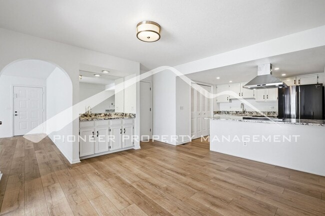 Photo - Charming Home with Central AC & Washer/Dryer