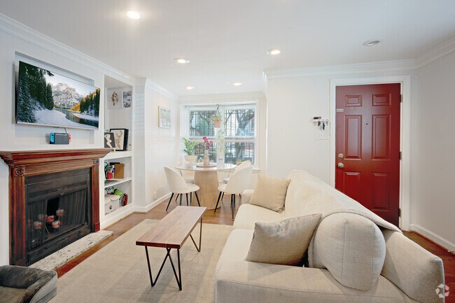 Building Photo - 2119 N St NW Unit 1 Rental