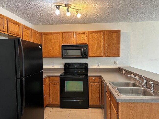 Photo - 12640 Somerset Oaks St