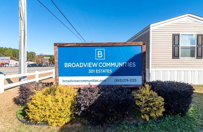 Building Photo - 312 Hovie Ct