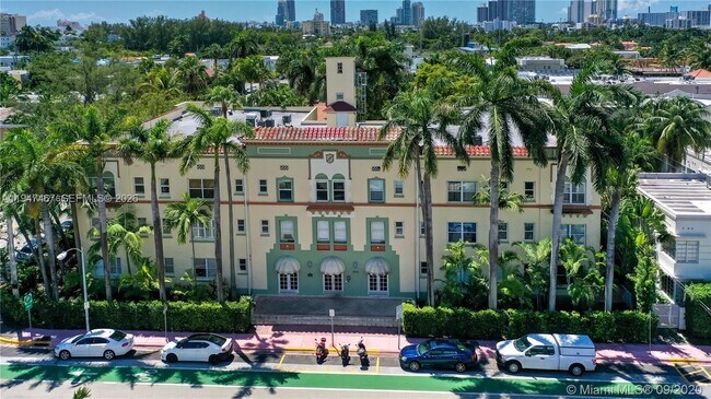 Photo - 900 16th St Unit 109