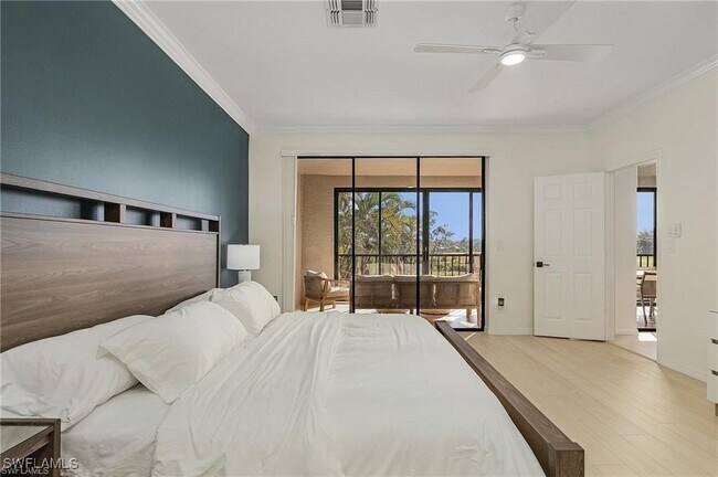 Photo - 27155 Oakwood Lake Dr Unit 201